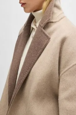 Abrigo con cinturón fabricado en Italia en mezcla de lana con cashmere