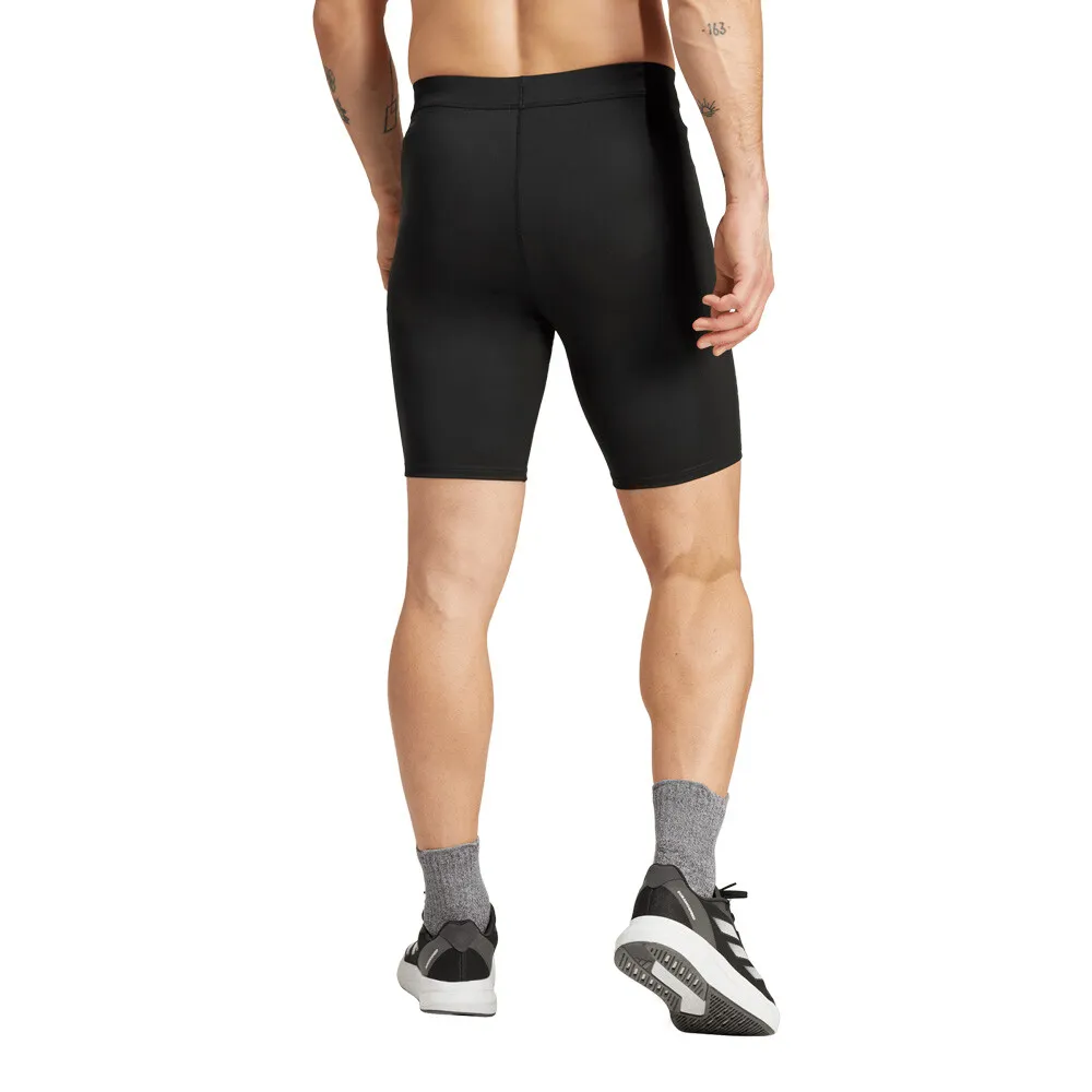 ADIDAS ADIZERO ESSENTIALS PANTALONES CORTOS RUNNING  AW24