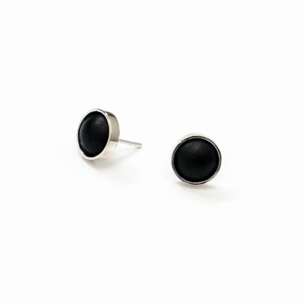 Aretes Ojos Negros