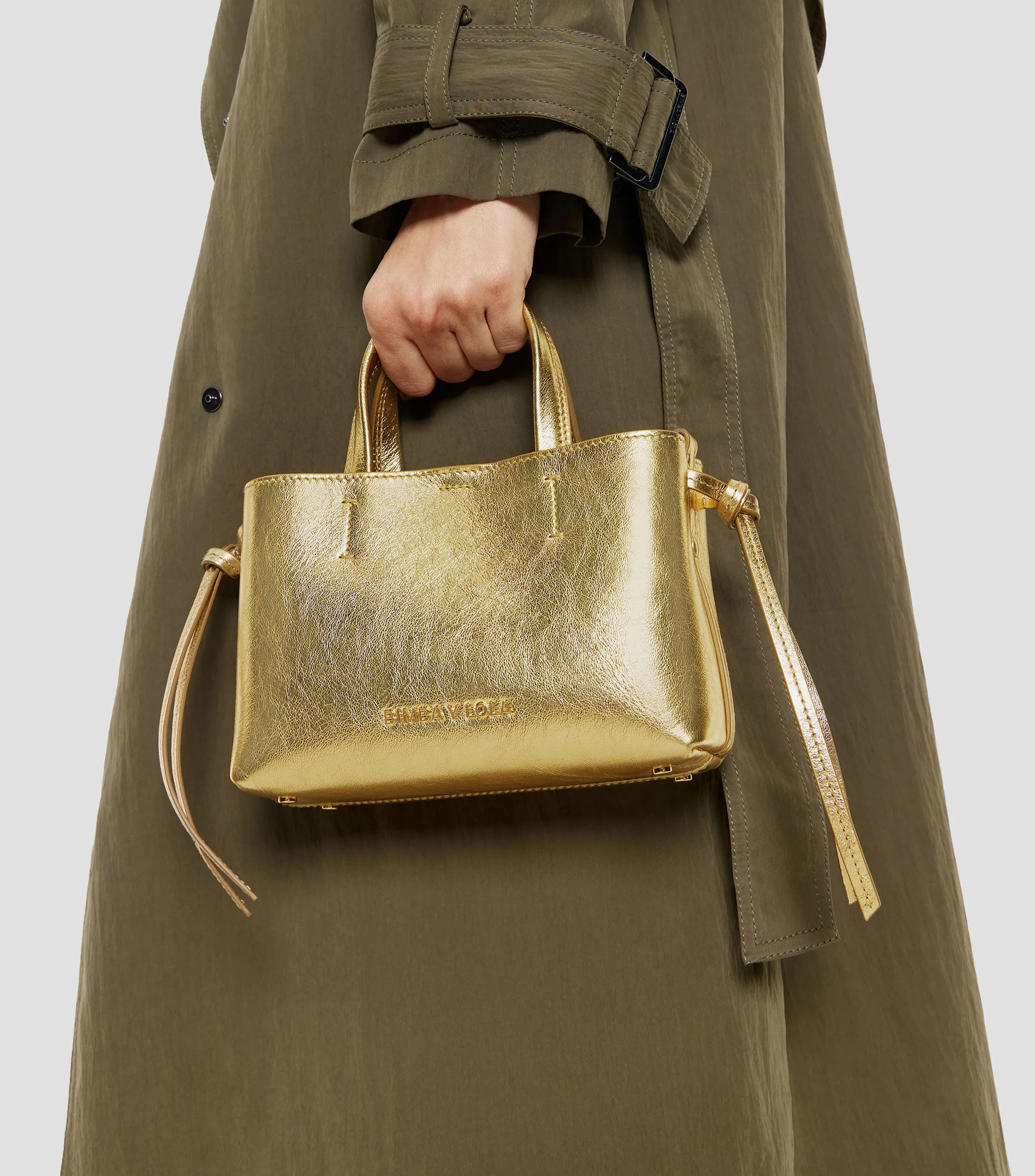 Bimba y Lola Bolso crossbody Chihuahua mini piel oro Mujer
