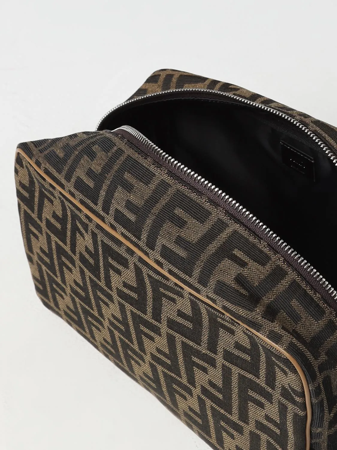 Bolsos hombre Fendi