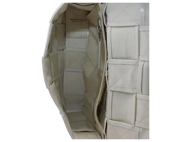 Bottega Veneta Cassette Bag en piel de becerro blanca Cuero Blanco 