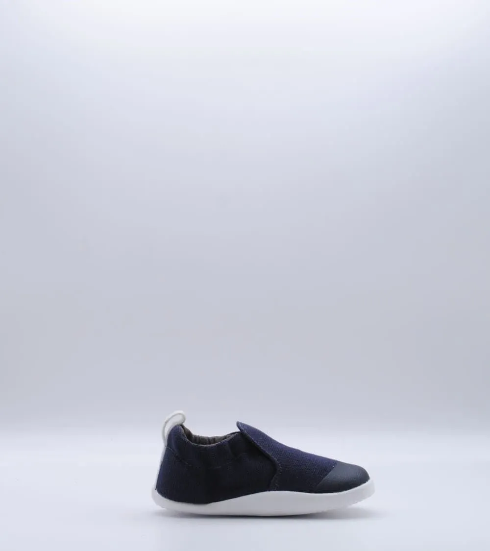 CALZADO RESPETUOSO BOBUX SCAMP ORGANIC AZUL MARINO