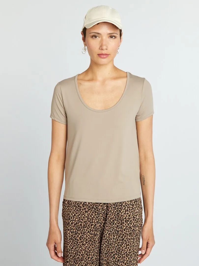 CAMISETA DE MANGA CORTA DE MICROFIBRA  BEIGE