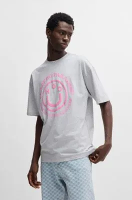 Camiseta de punto de algodón con estampados gráficos de temporada
