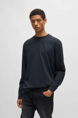 Camiseta relaxed fit de algodón aterciopelado con detalle de logo