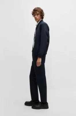 Chaqueta slim fit de algodón elástico