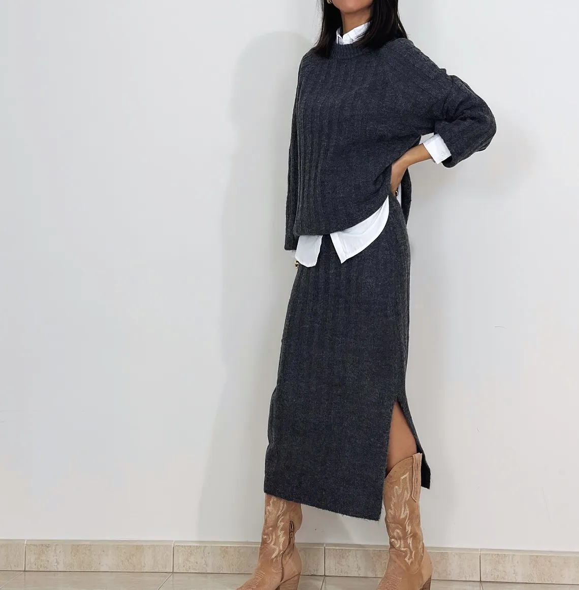 Falda Midi Marianne Gris