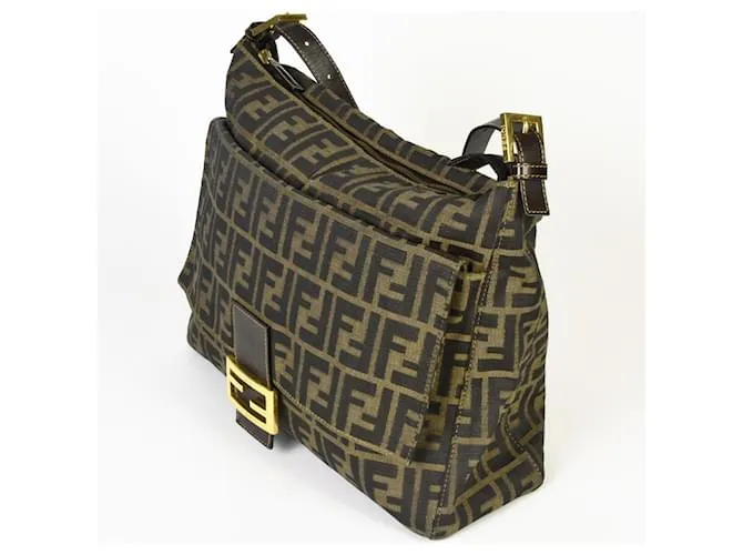 Fendi Mamma Baguette Castaño 