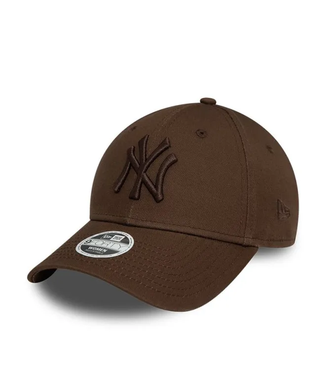 Gorra New Era New York Yankees Womens League Essential Marrón 9FORTY
