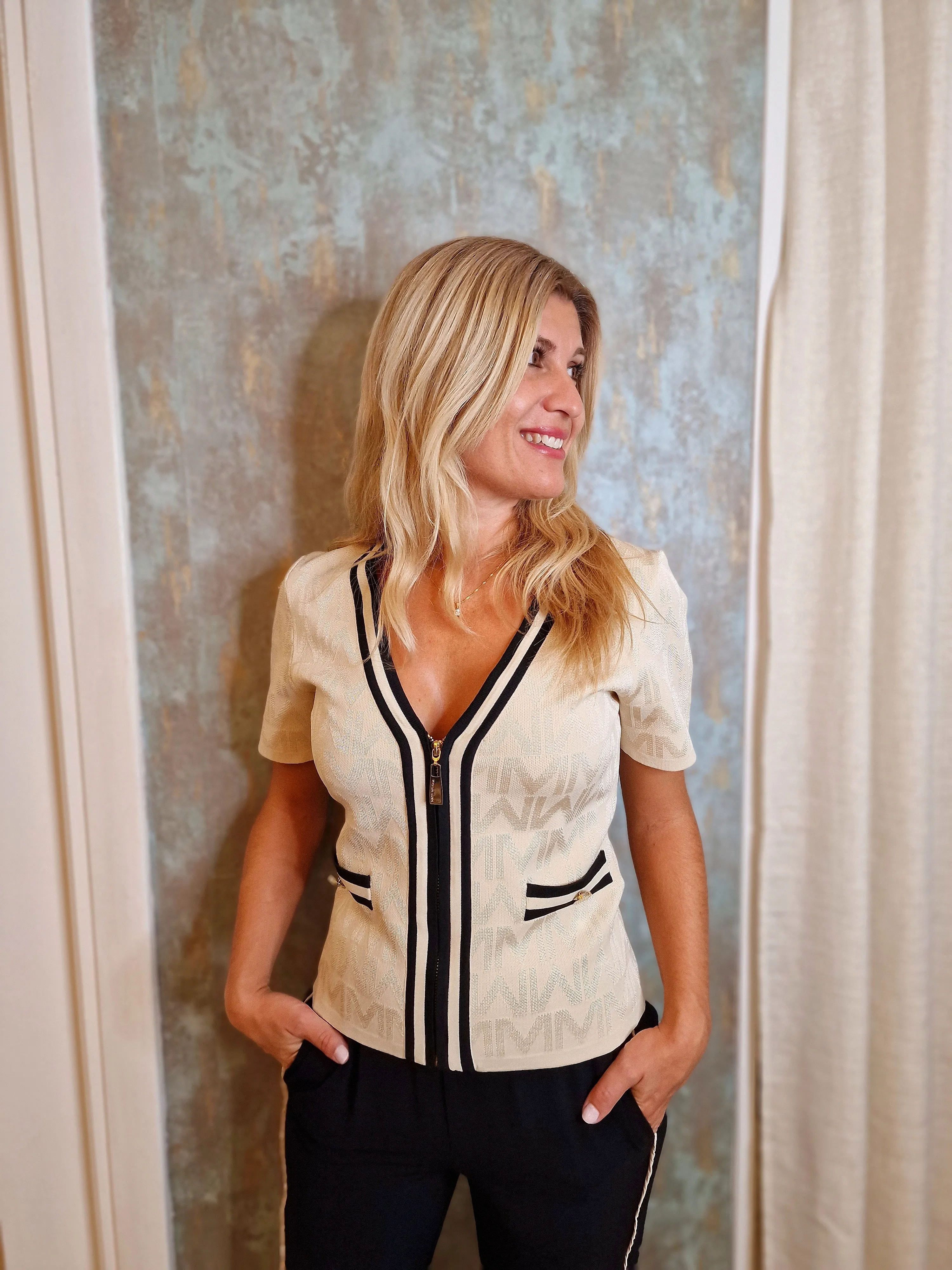 Jersey de punto crudo con cremallera Lola Casademunt