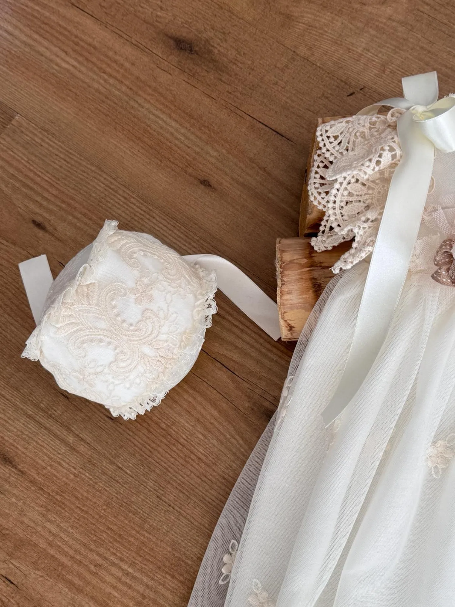 Limited Edition beige set. Sizes 6 and 12 months