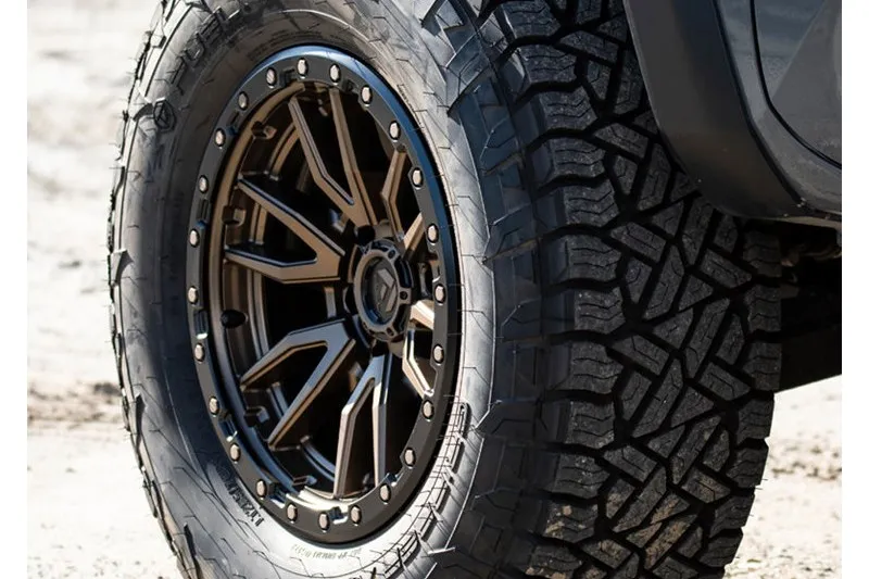 LLANTA DE ALEACIóN D681 REBEL 6 MATTE BRONZE BLACK BEAD RING FUEL 10.0X22 ET13 106,1 6X139,7