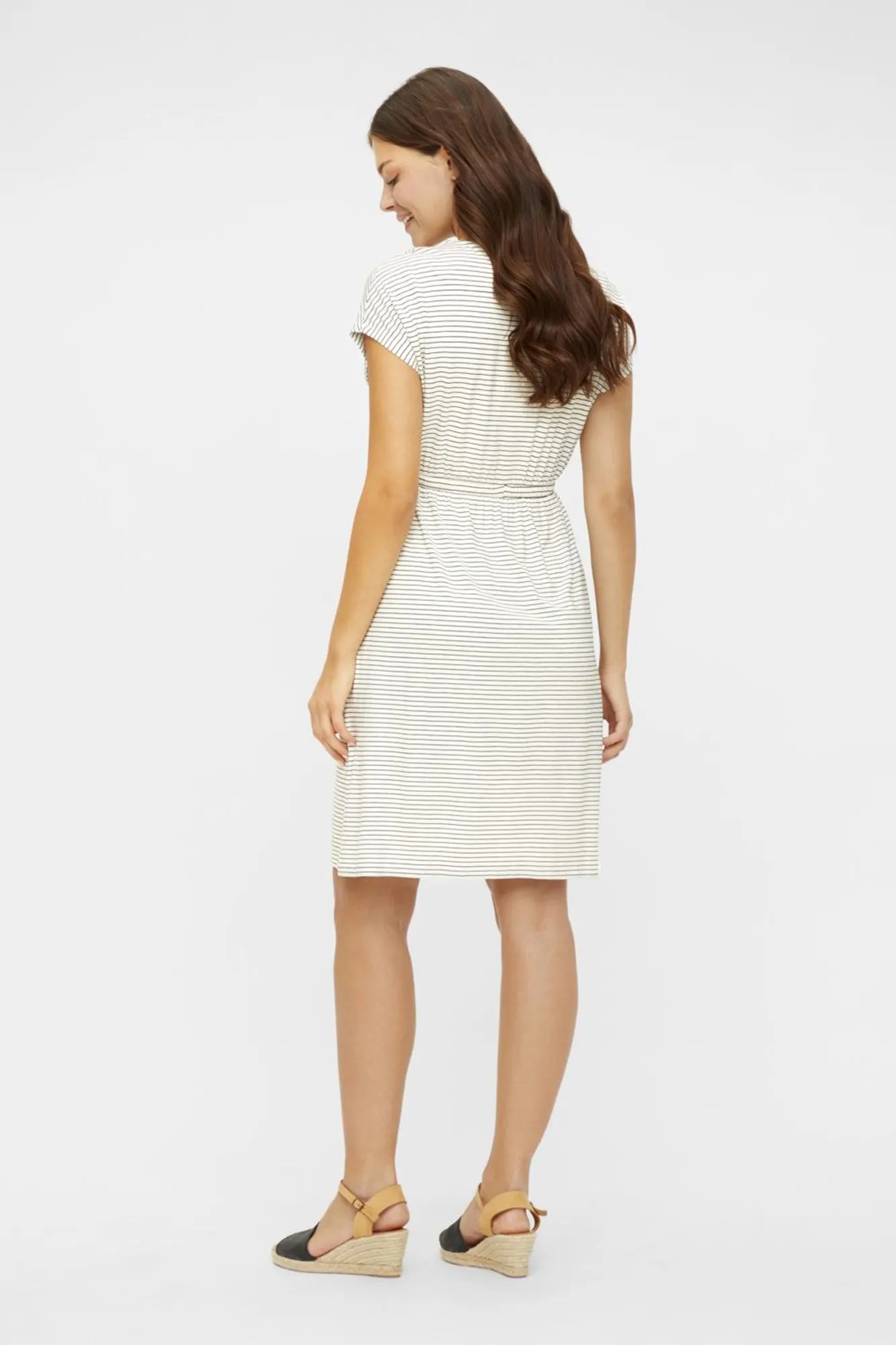 Mamalicious Vestido corto maternity