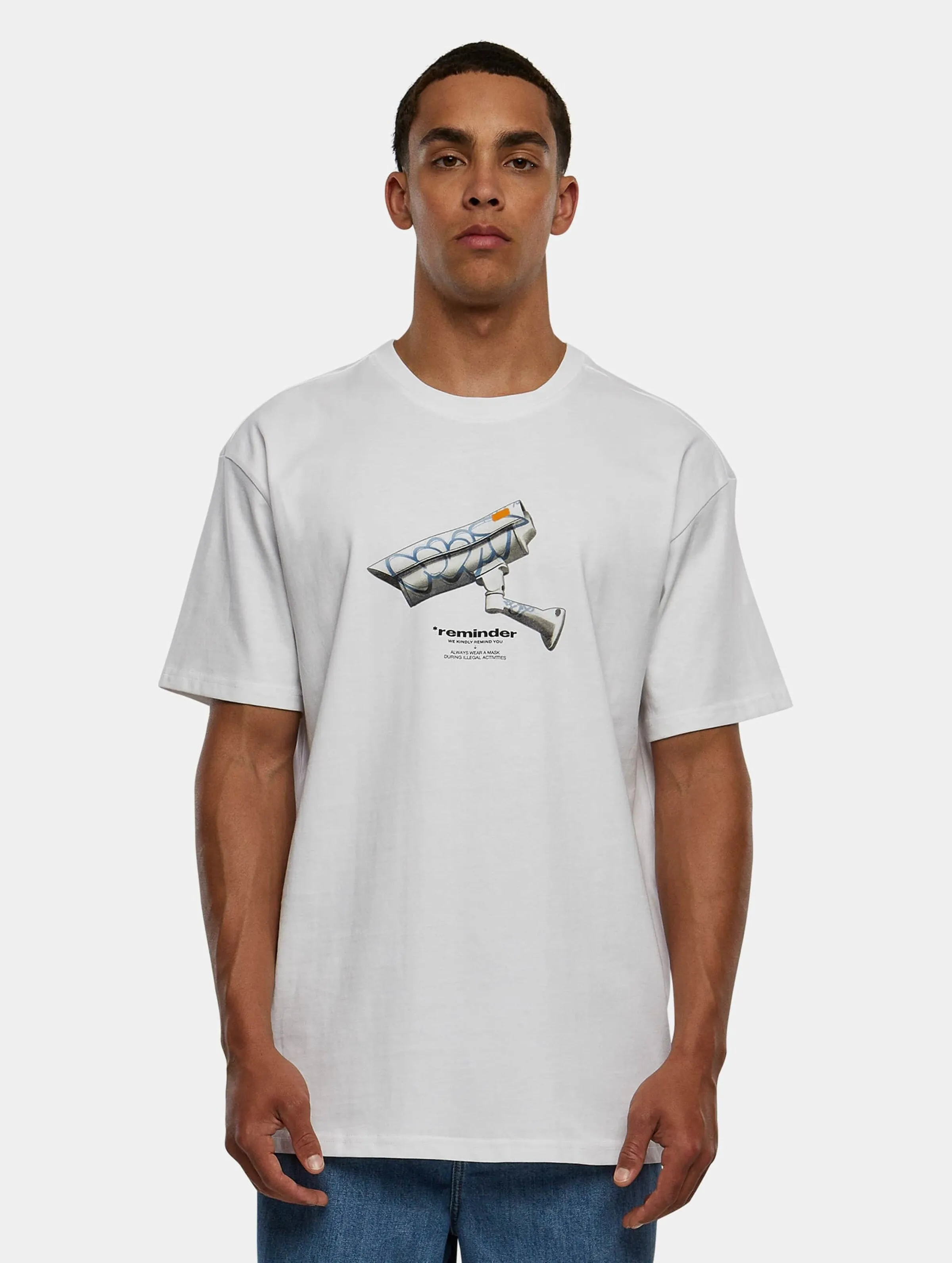 MISTER TEE UPSCALE CCTV OVERSIZE TSHIRT