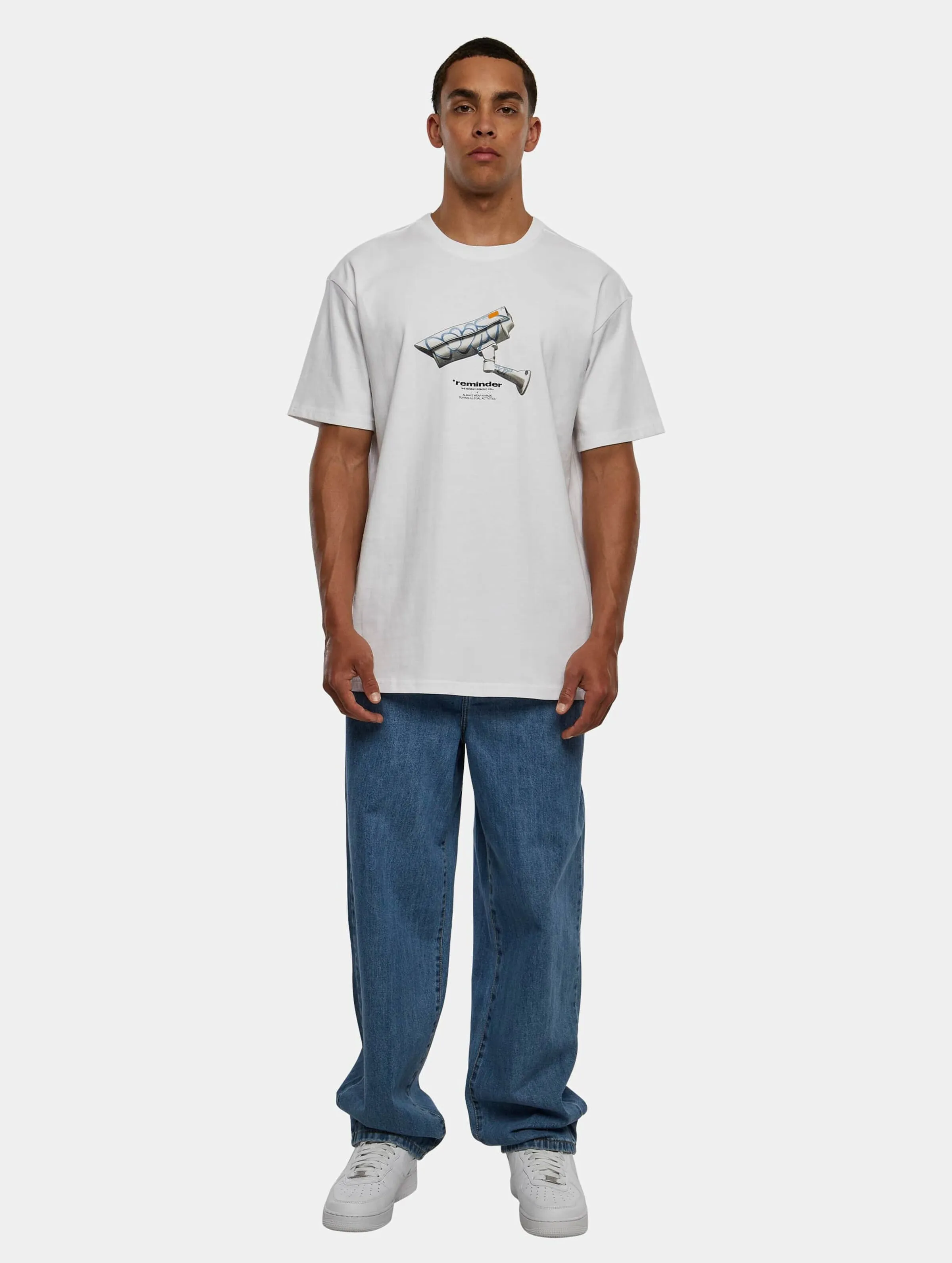 MISTER TEE UPSCALE CCTV OVERSIZE TSHIRT