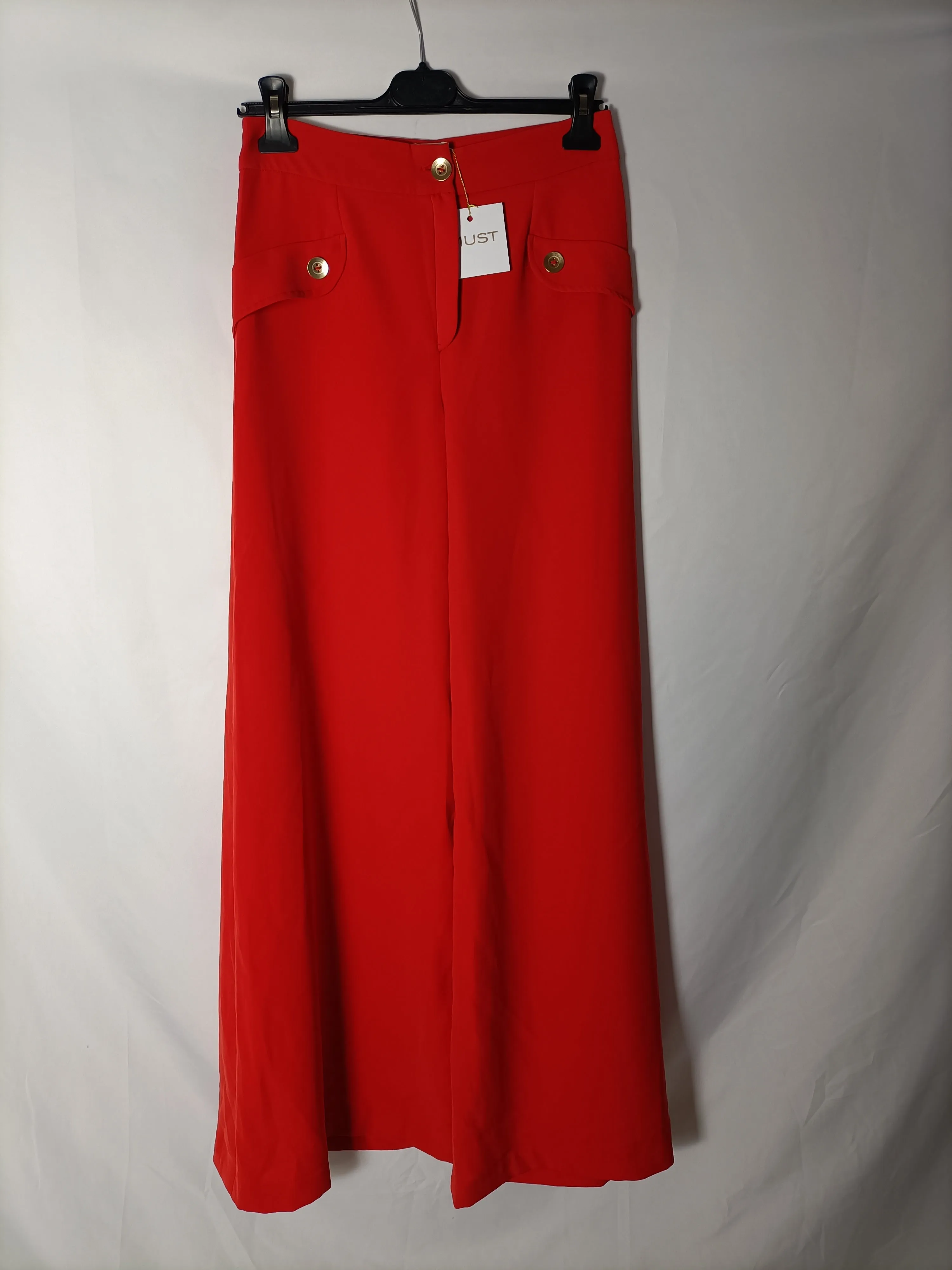 MUST. Pantalón palazzo rojo. T 38