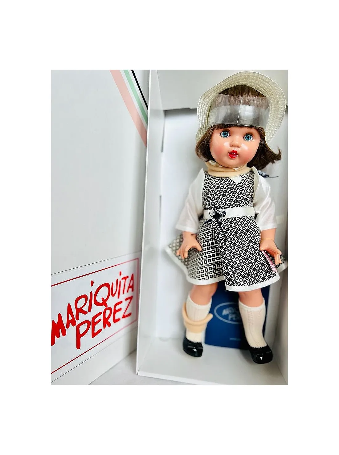 MUñECA MARIQUITA PéREZ VESTIDO ROMBOS  VINILO 50CM.