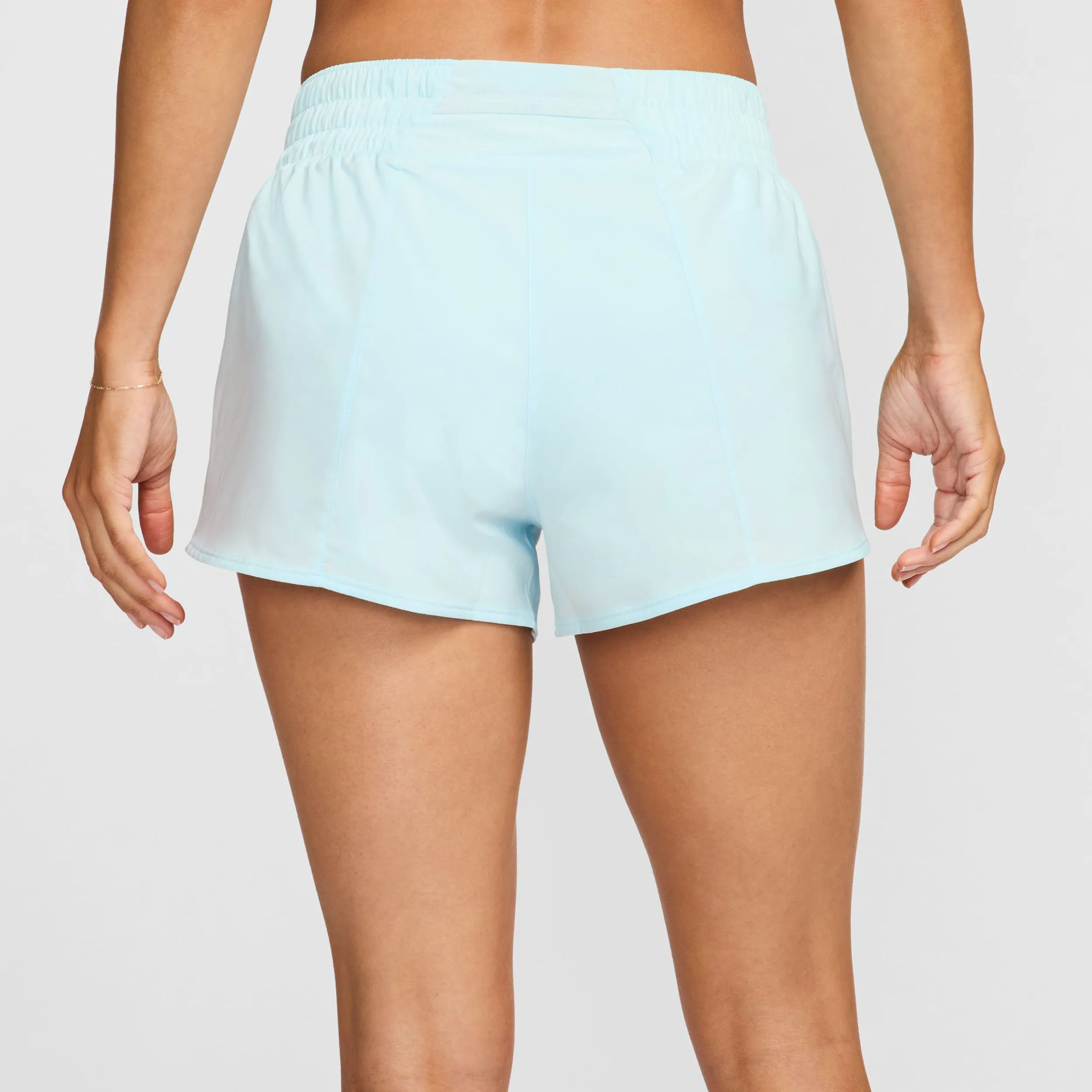 NIKE DRIFIT ONE SWOOSH PANTALONES CORTOS MUJERES