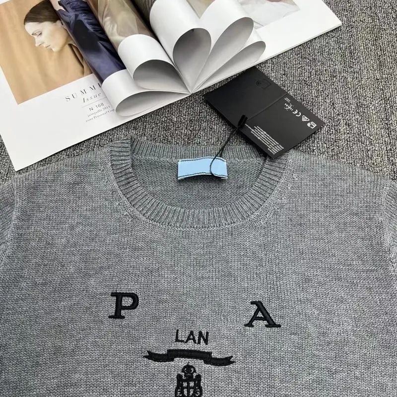NOVEDAD DE VERANO 2024, camiseta con cuello redondo bordada de mezcla de lana para mujer, top de gama alta, Jersey ajustado, abr