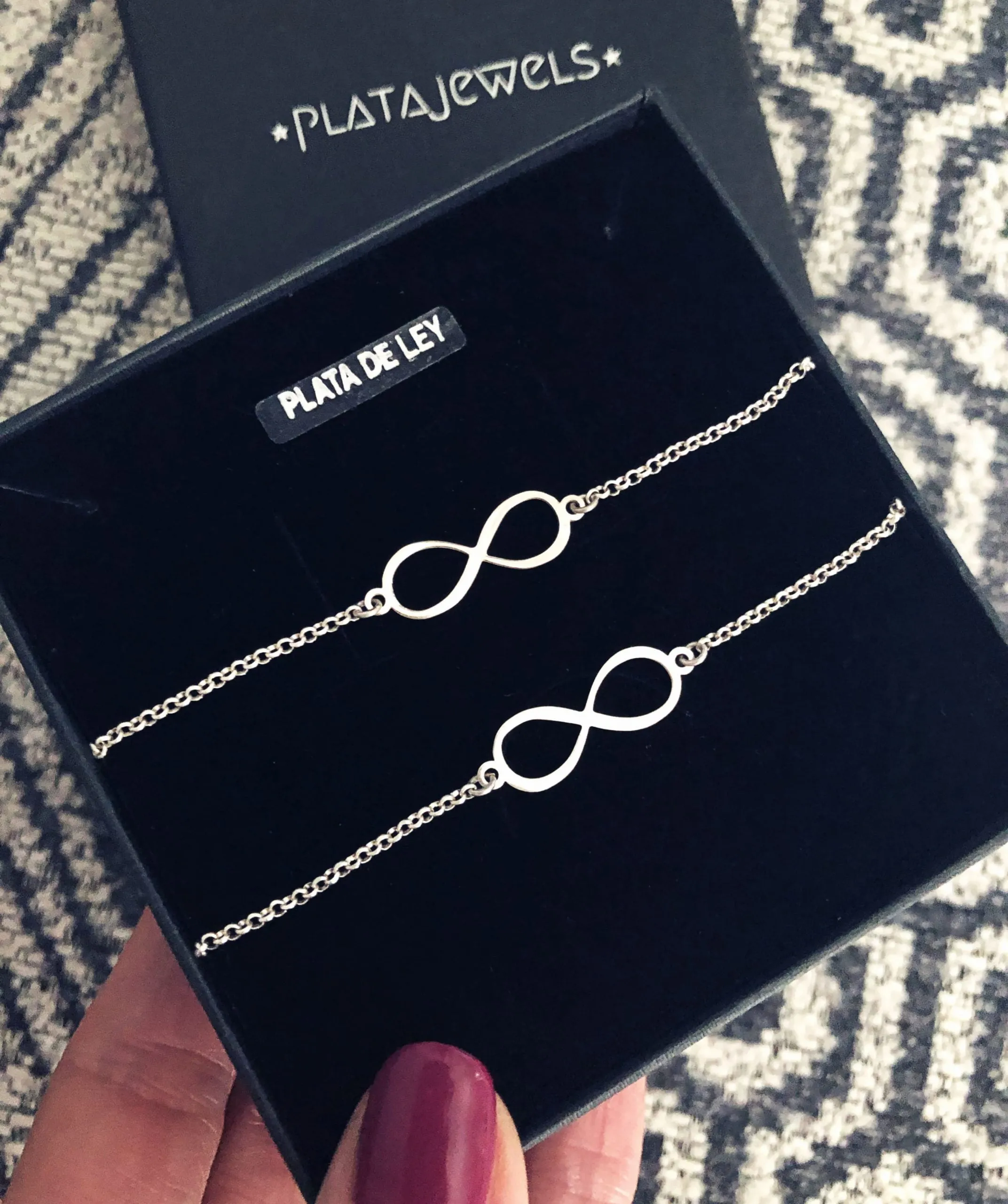 Pack Amistad 2 Pulseras Infinito + ENVÍO GRATIS