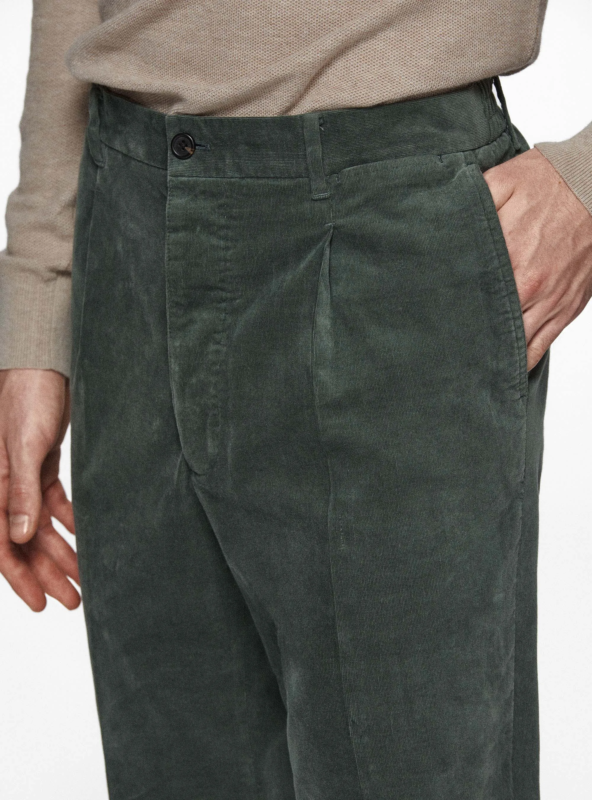 Pantalón elástico de rayas milleraies de terciopelo