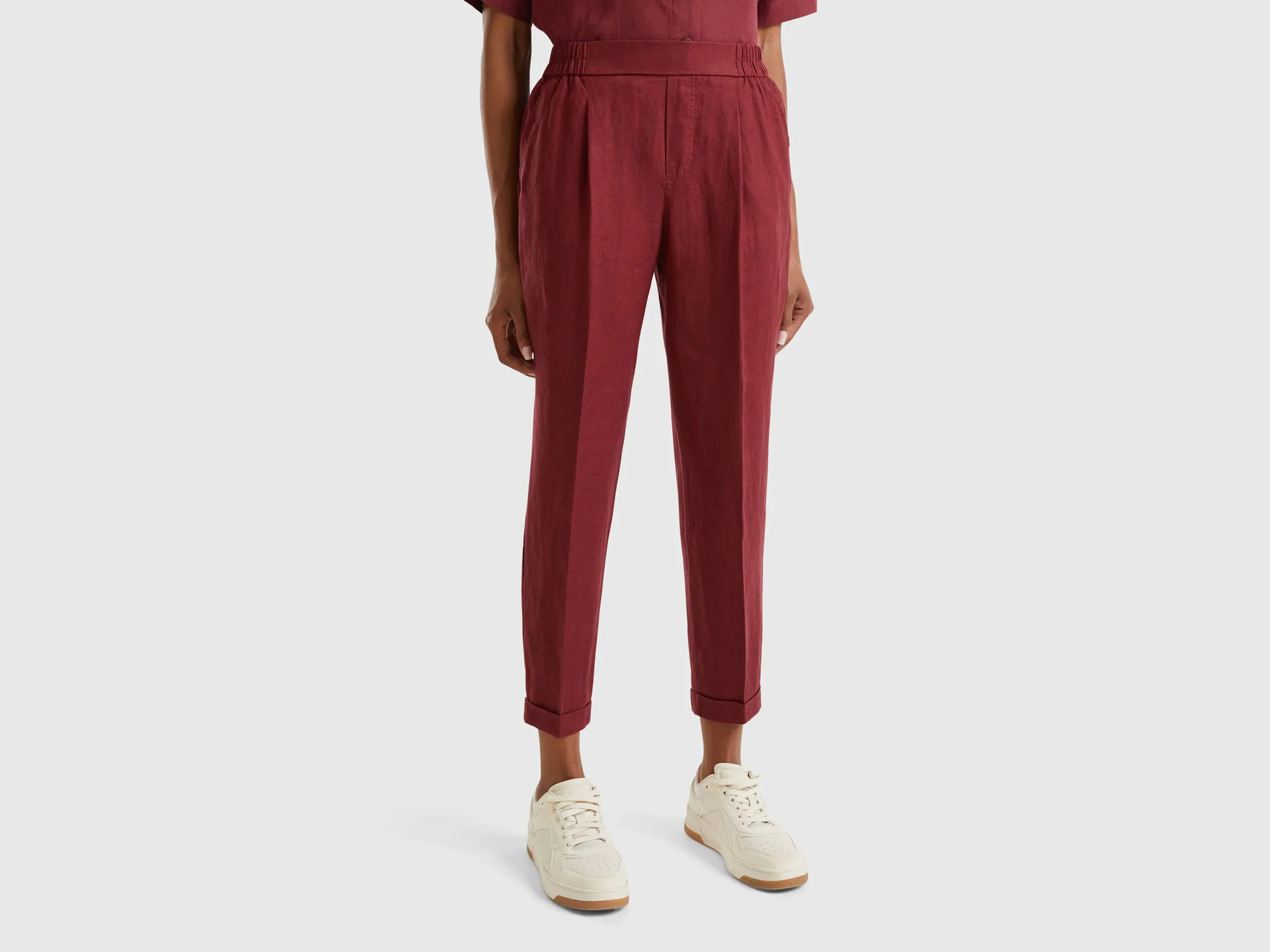 Pantalón regular fit de 100 % lino