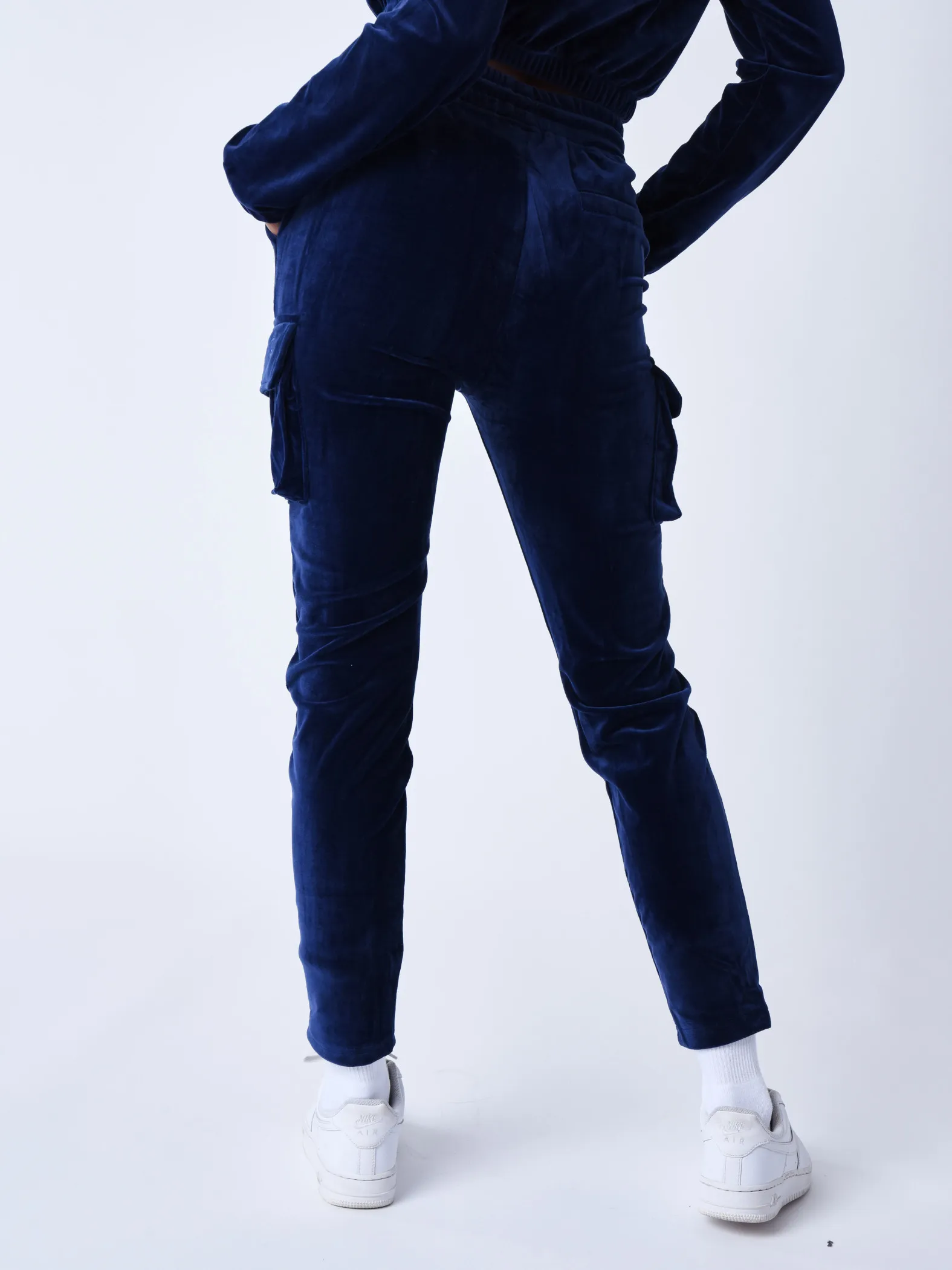 Pantalón cargo de terciopelo