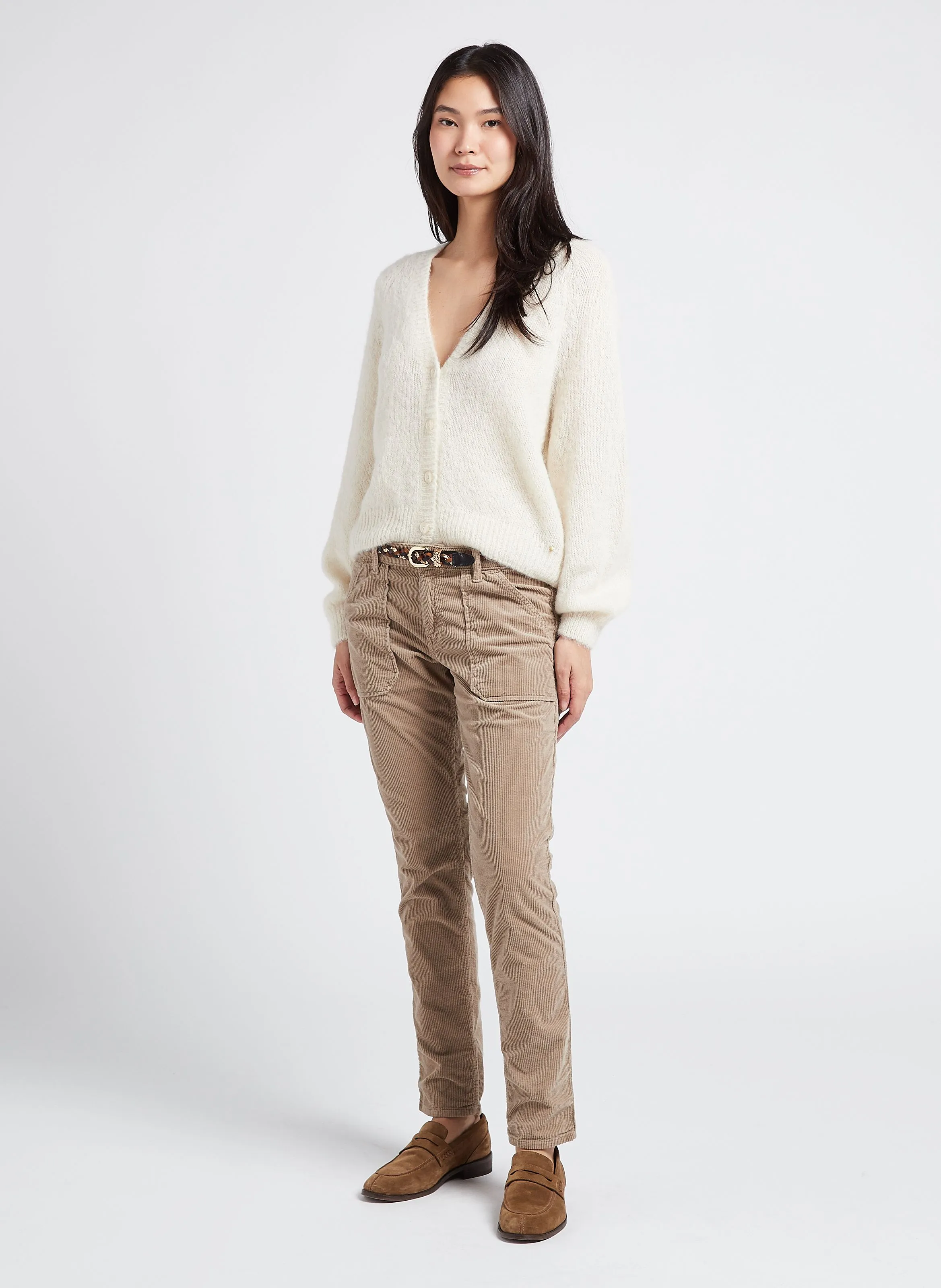PIERCE  PANTALóN SLIM DE PANA EN BEIGE