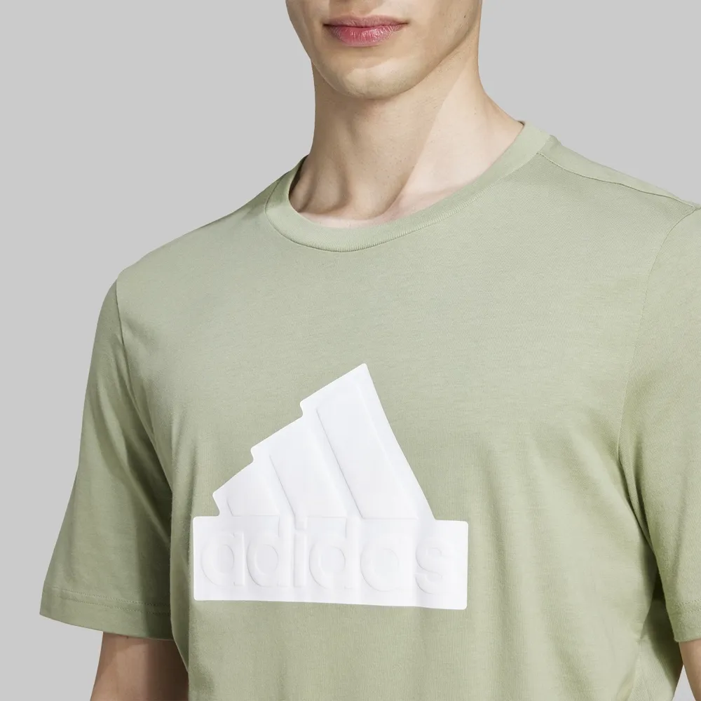 Playera adidas Future Icon Badge Of Sport Hombre