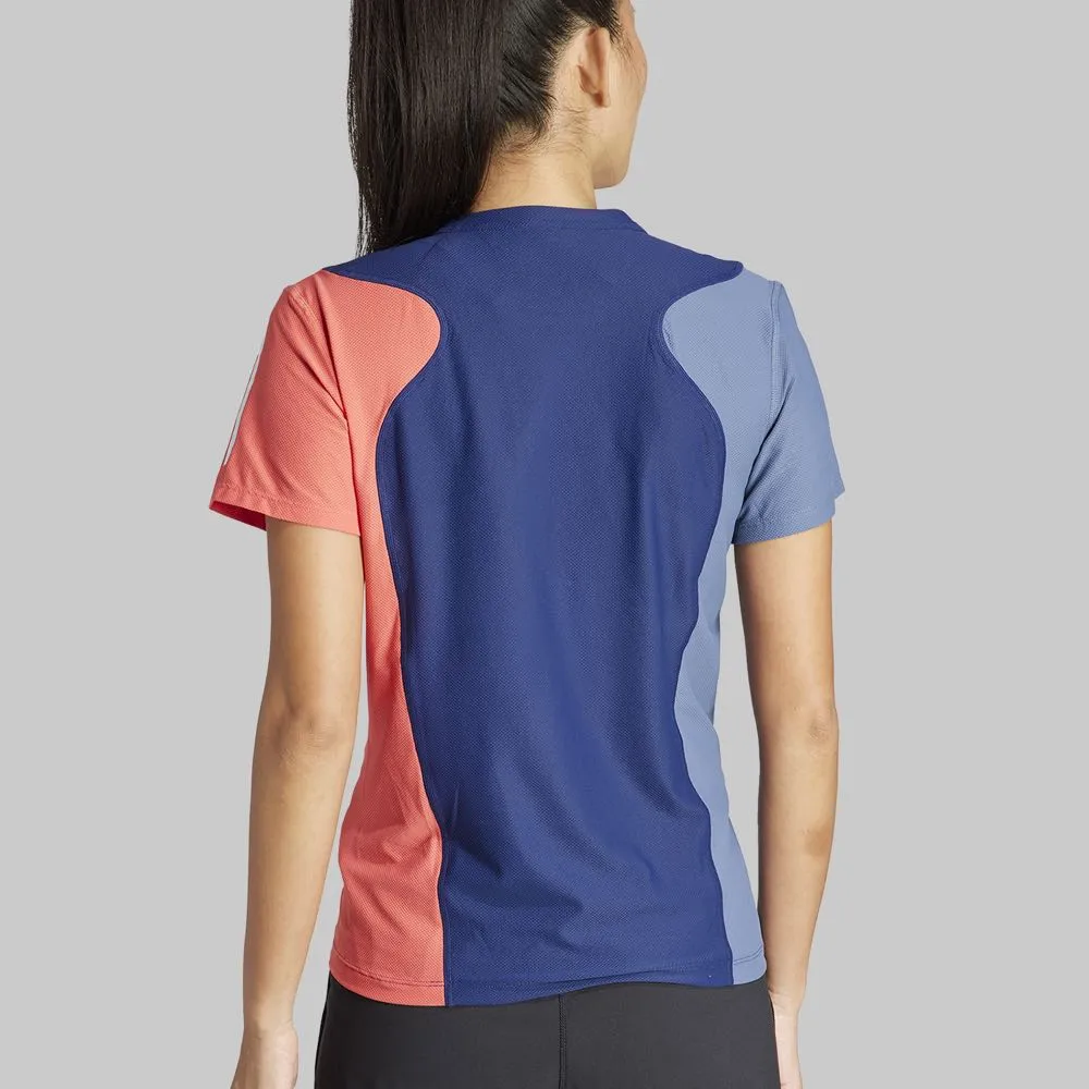 Playera adidas Own The Run Colorblock Mujer