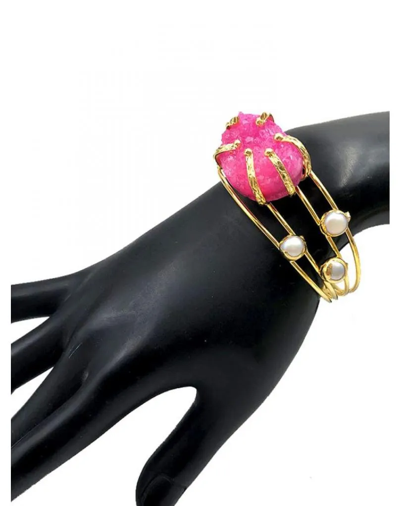 PULSERAS DE HILERAS DORADAS MUJER CON PIEDRA FUCSIA DE DRUSA