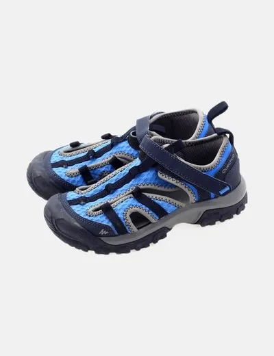 Quechua Sandalia azul plana