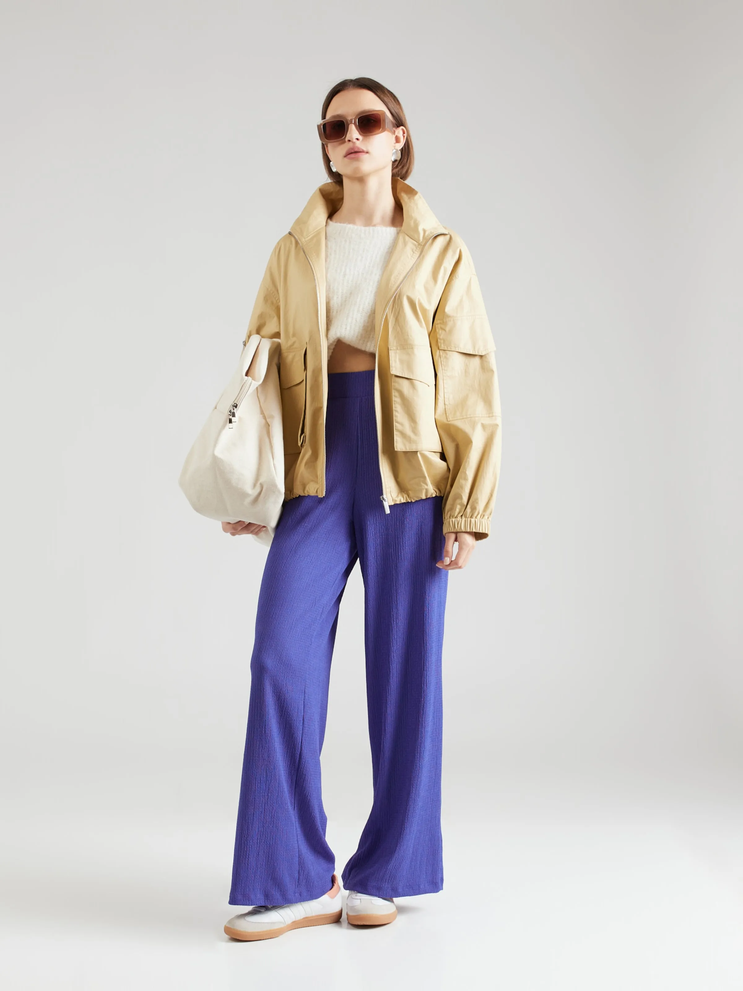 regular Pantalón 'Shirin' ABOUT YOU en Azul Cobalto