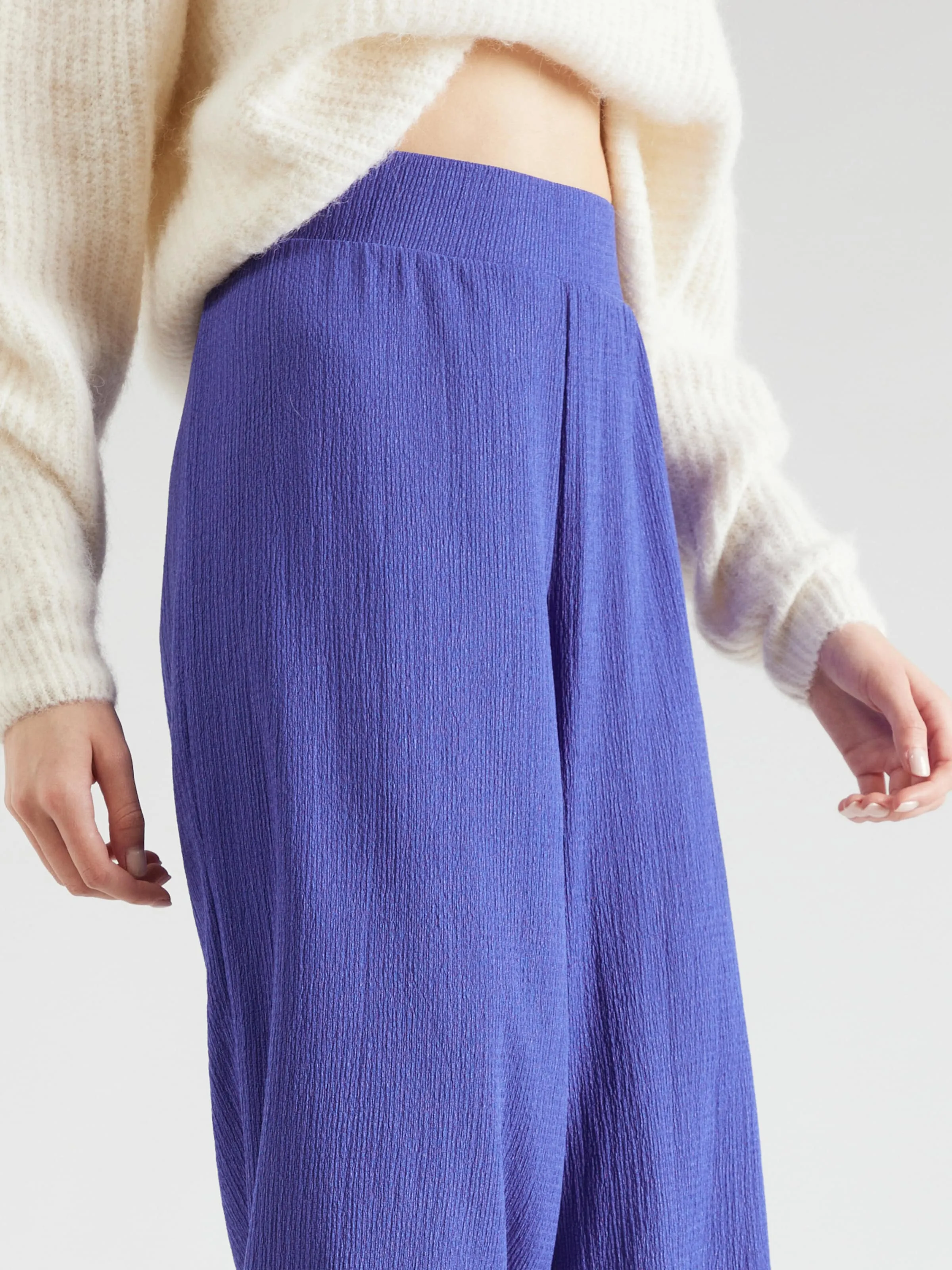 regular Pantalón 'Shirin' ABOUT YOU en Azul Cobalto