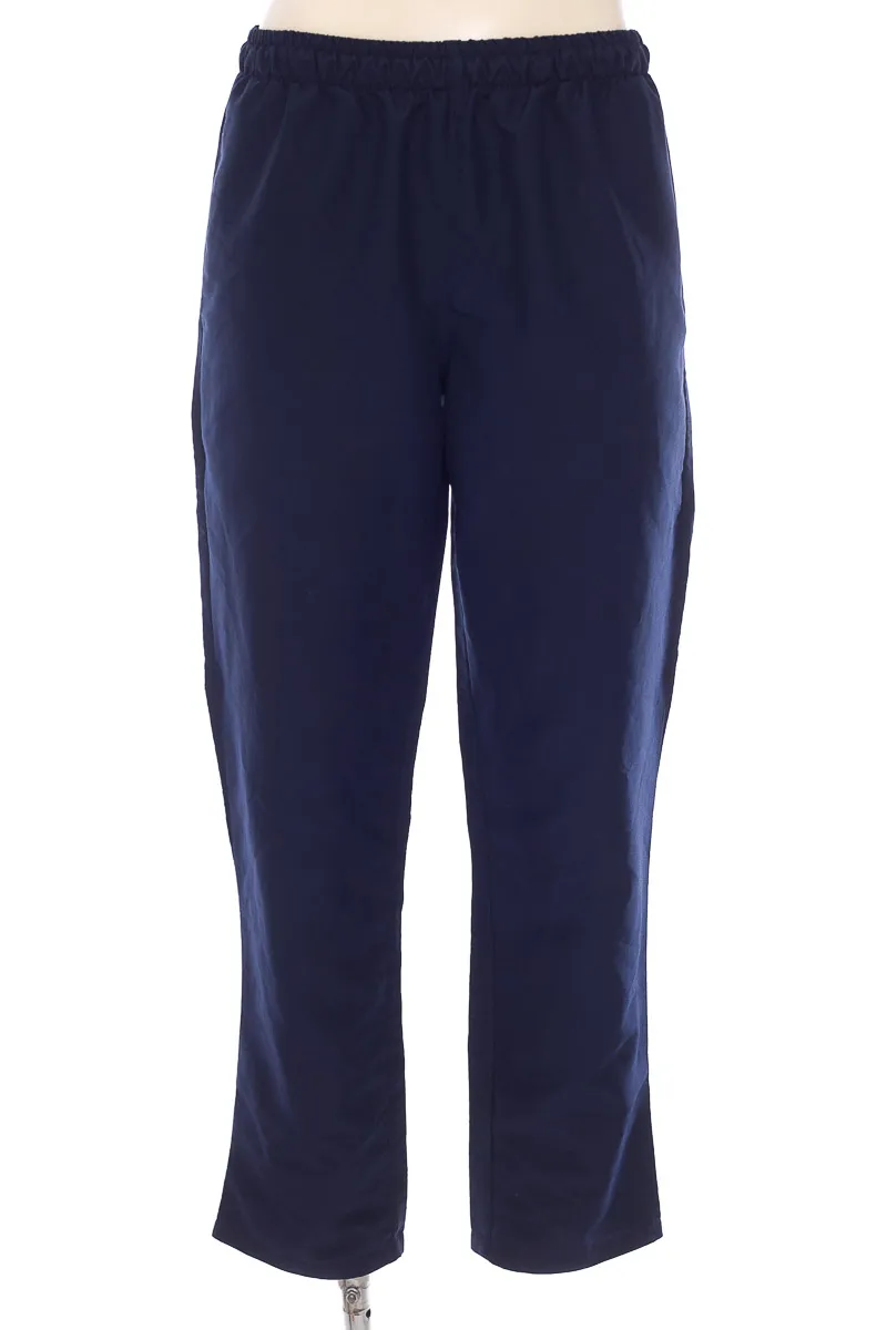 ROPA DEPORTIVA / SALIDA DE BAñO COLOR AZUL  CLOSEANDO