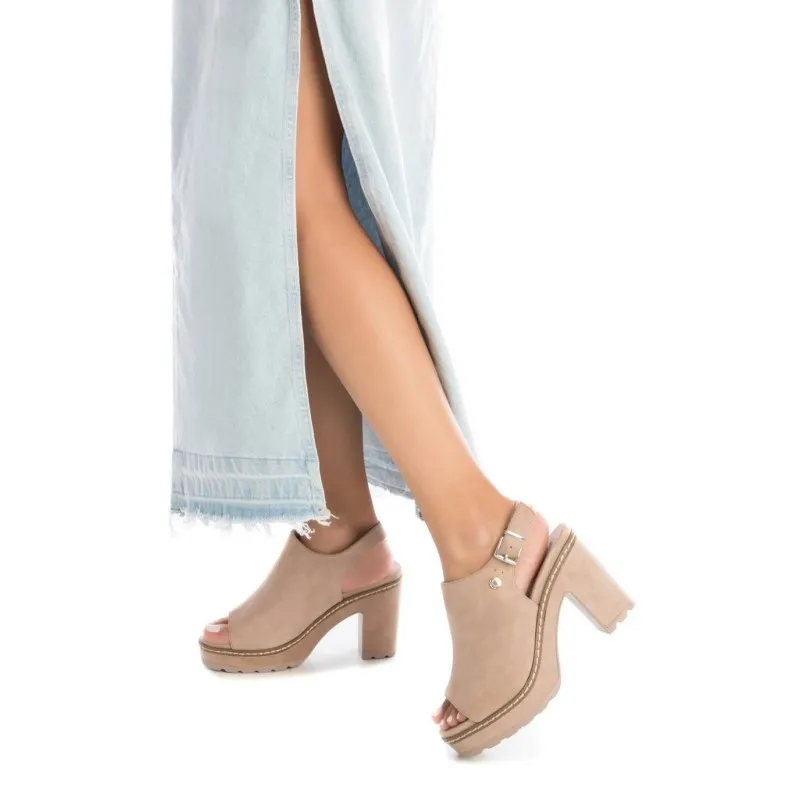 Sandalia de mujer REFRESH 171874 Beige