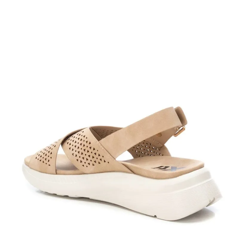 Sandalia de mujer XTI 142706 Beige