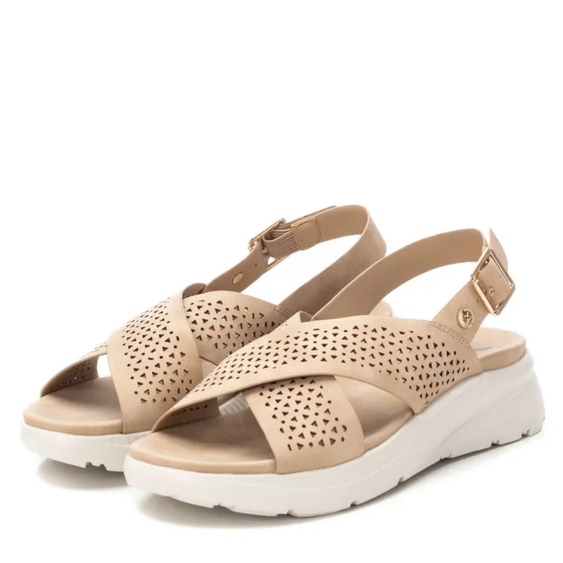 Sandalia de mujer XTI 142706 Beige