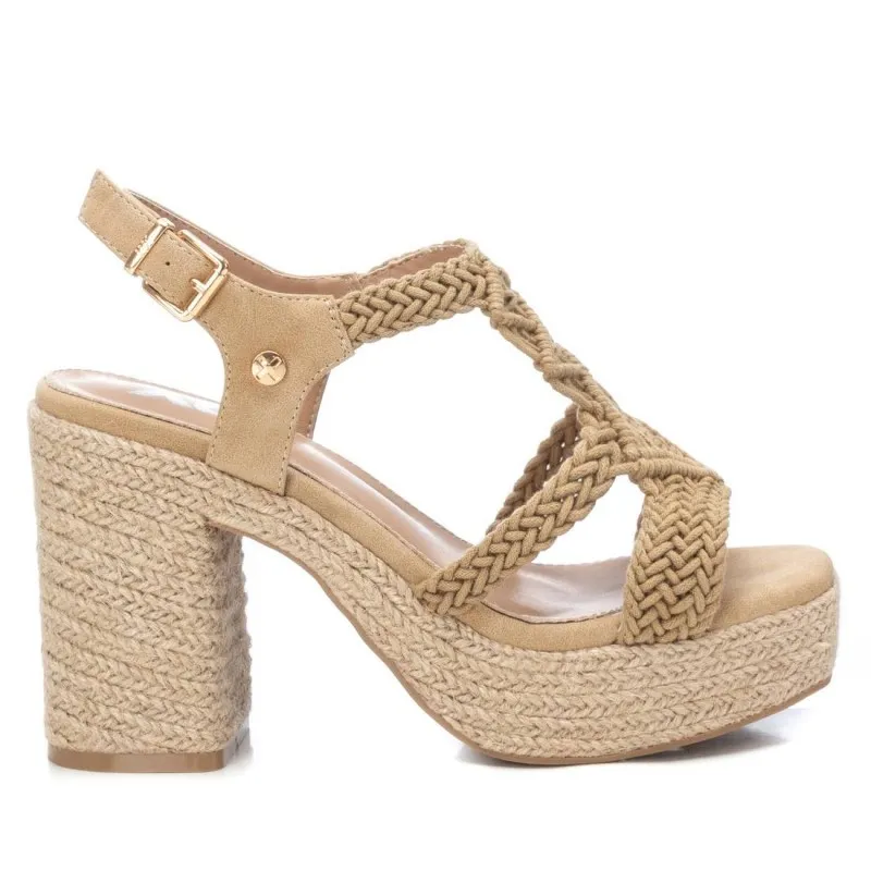 Sandalia de mujer XTI 142839 Beige