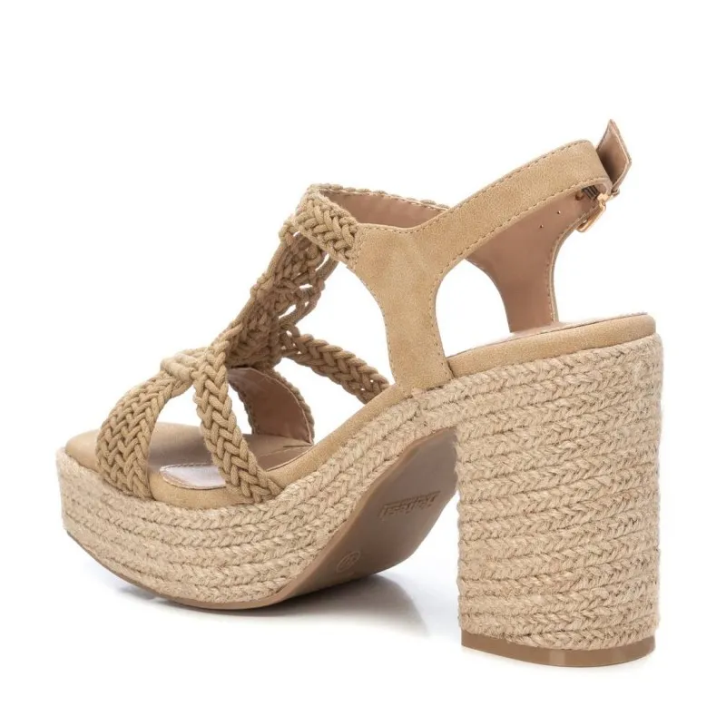 Sandalia de mujer XTI 142839 Beige