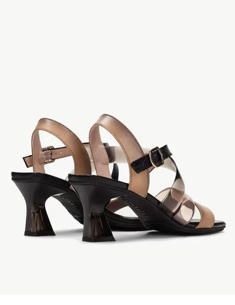 Sandalia Greta Hispanitas negro y beige