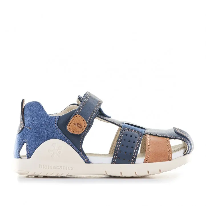 Sandalias abotinadas Biomecanics azules y detalles en cuero