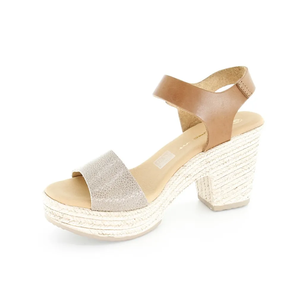 Sandalias AngryMount 4709 Beige
