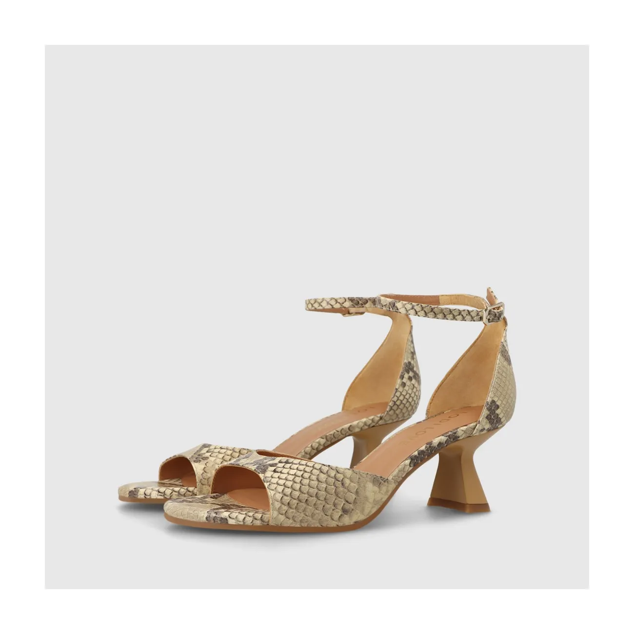 SANDALIAS BEIGE KIS4461SR
