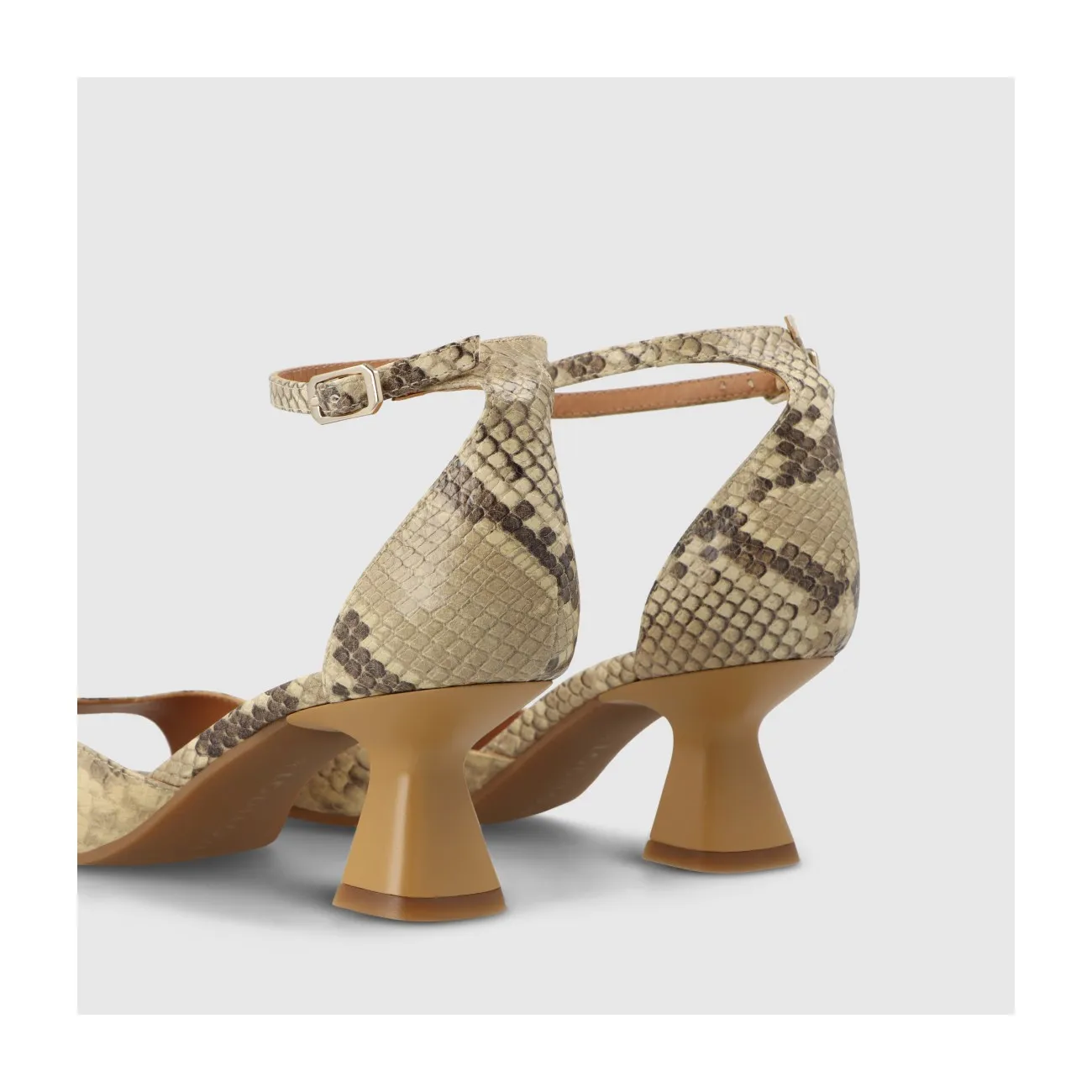 SANDALIAS BEIGE KIS4461SR