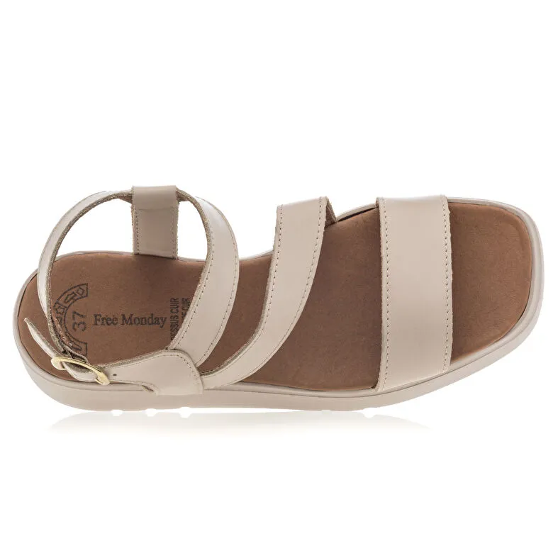 Sandalias/ descalzo mujer beige