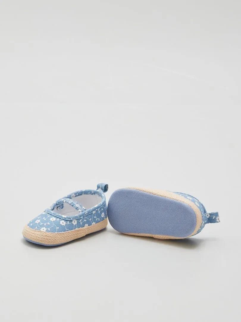 SANDALIAS ESTAMPADAS ESTILO ALPARGATAS  AZUL