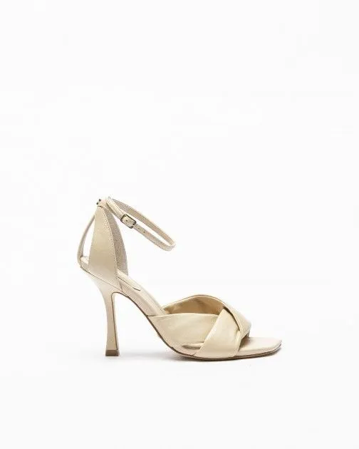 Sandalias Guess Hyson Beige