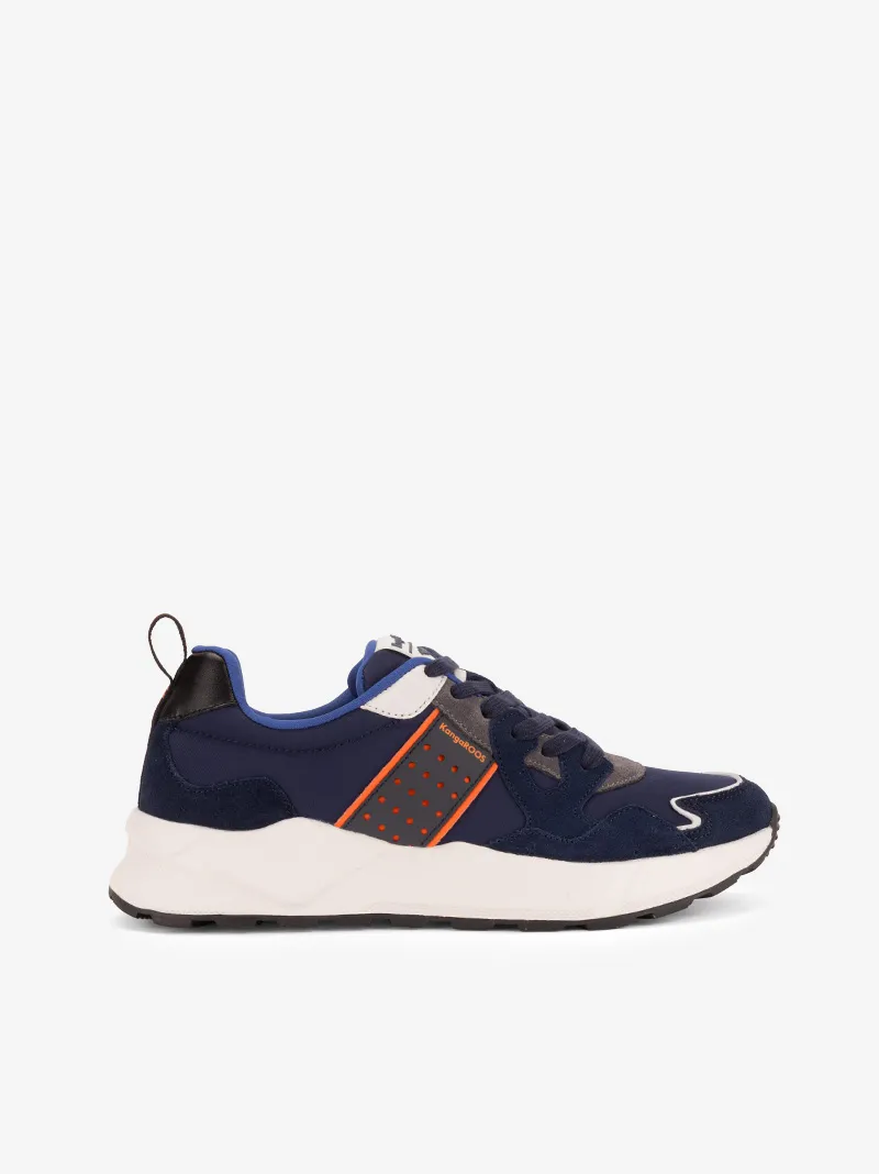 SAPATILHA KANGAROOS EM PELE ACAMURÇADA COMBINADA COM NYLON DE ATACADOR COM SOLA ESTILO RUNNING